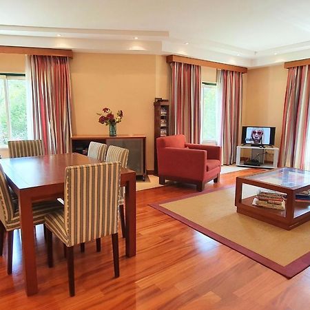 Classic 2Bdr Apartment Near Beach By Lovelystay لاغوا المظهر الخارجي الصورة