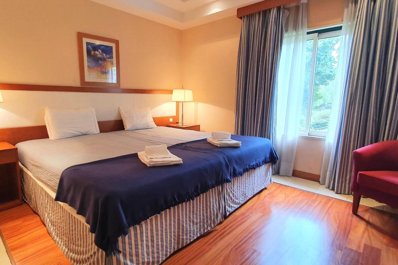 Classic 2Bdr Apartment Near Beach By Lovelystay لاغوا المظهر الخارجي الصورة