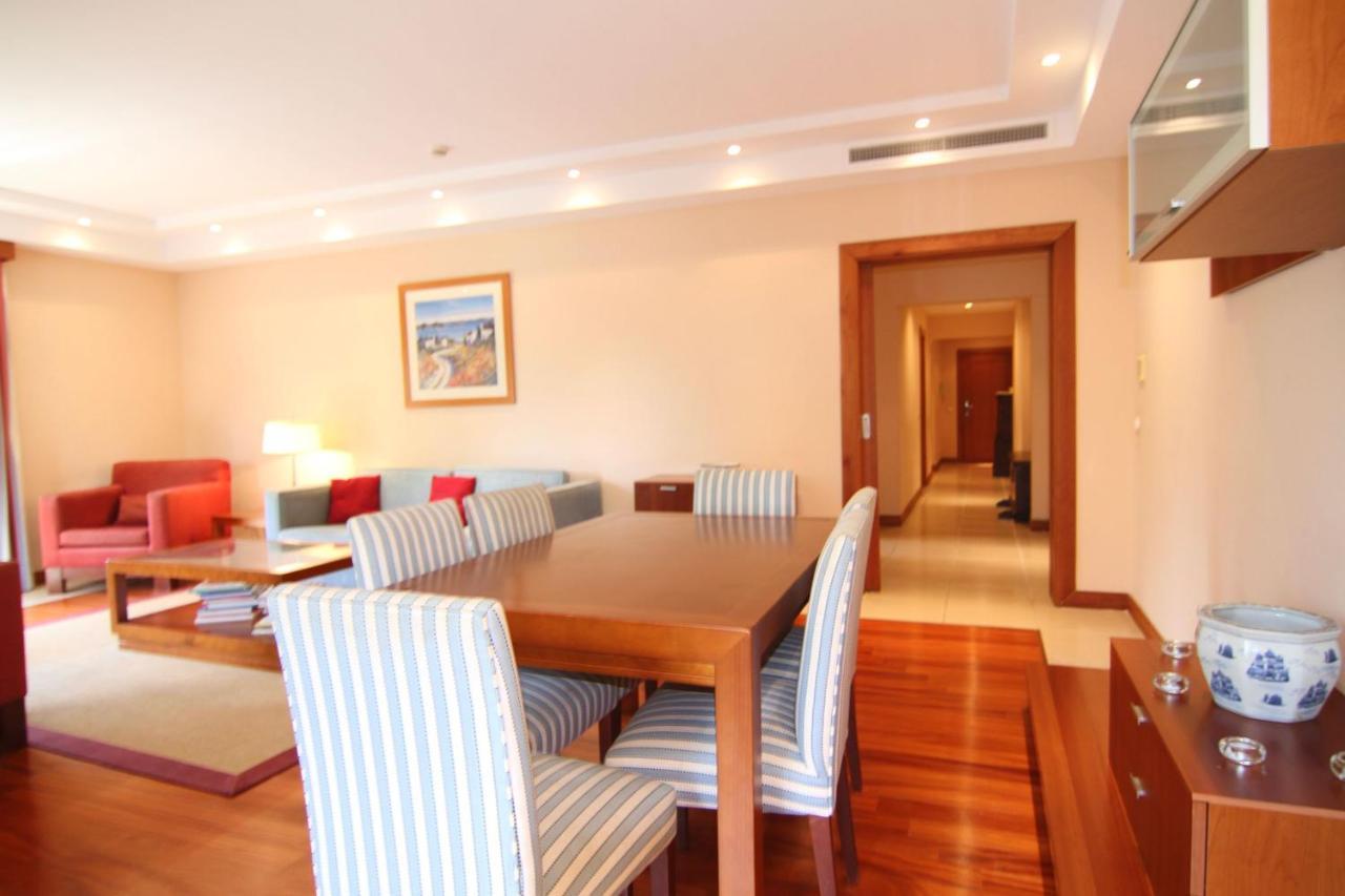 Classic 2Bdr Apartment Near Beach By Lovelystay لاغوا المظهر الخارجي الصورة